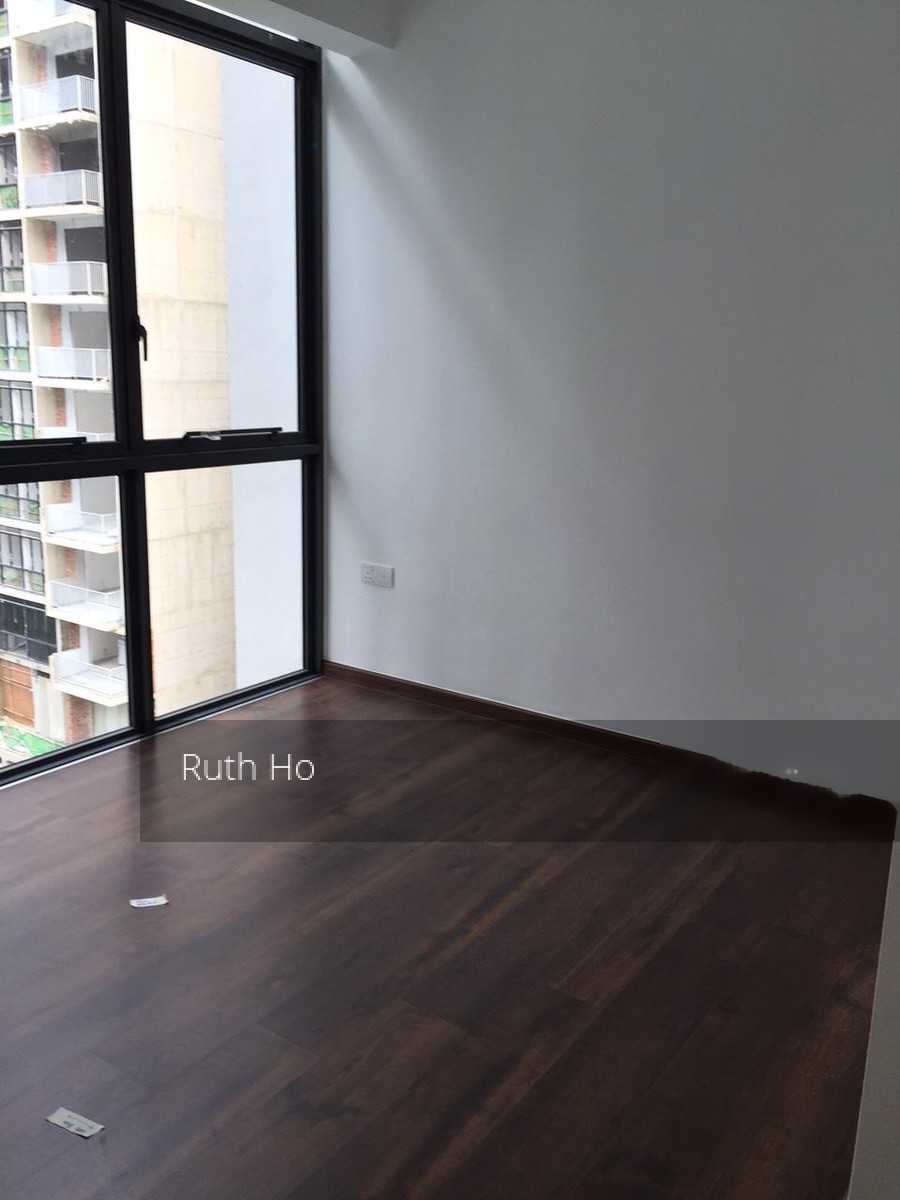 The Luxurie (D19), Condominium #152683802